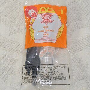 NEW 1995 VR Troopers No. 1 Metallic Visor McDonald’s Happy Meal Toy Vintage